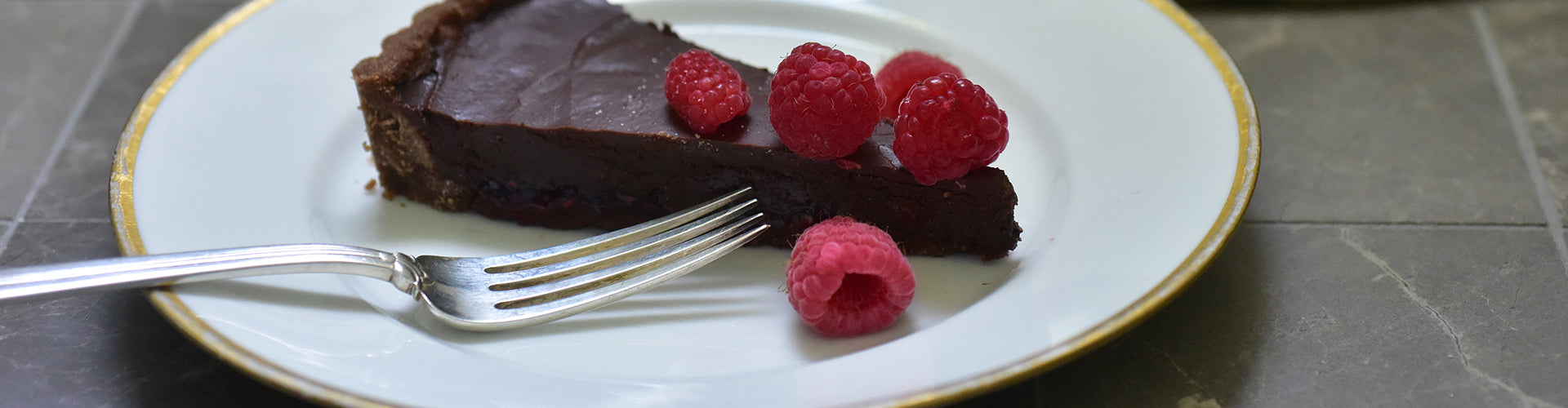 Raspberry Chocolate Truffle Tart – Pereg Natural Foods & Spices